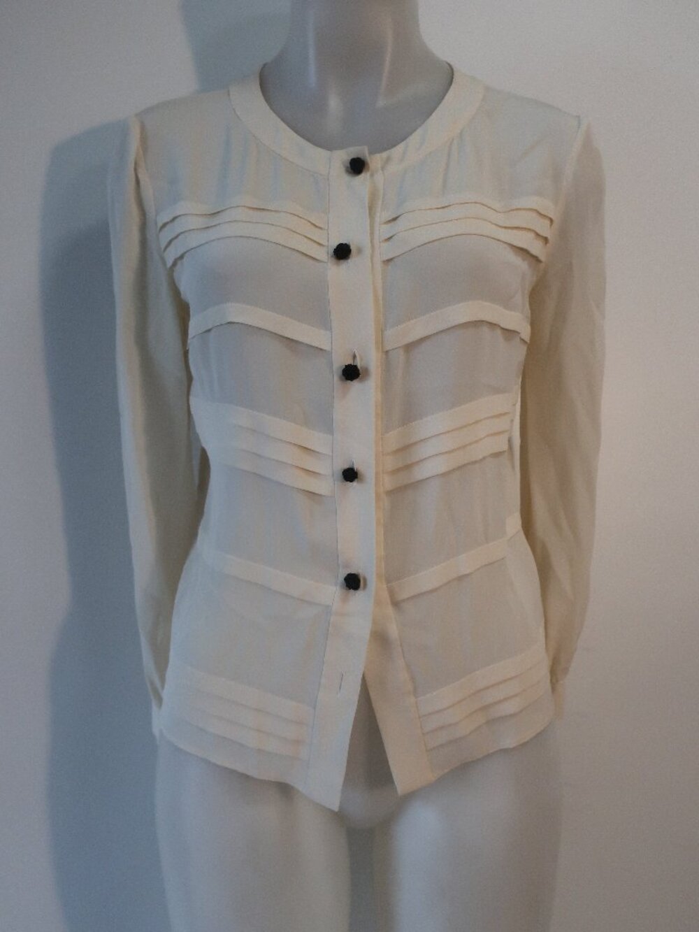 Authentic Womens Prada Ivory (Item- 126) Pure Silk Button Blouse Top 40 US/4